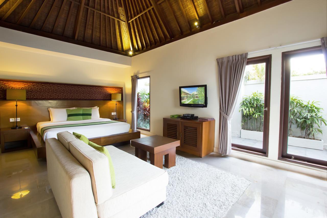 Serene Villas Seminyak Exterior foto
